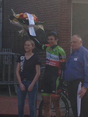 Dennis Coenen triomfeert in DilsemStokkem cyclingsite.be